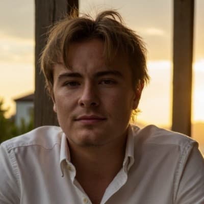 Ryan Slicklein, web designer